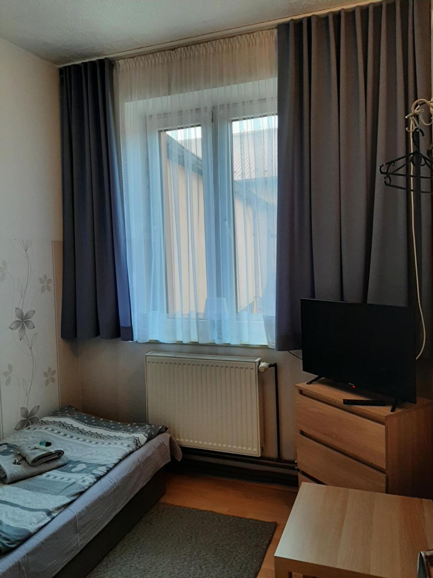Noclegi Viktor Kalwaria Zebrzydowska Exterior photo